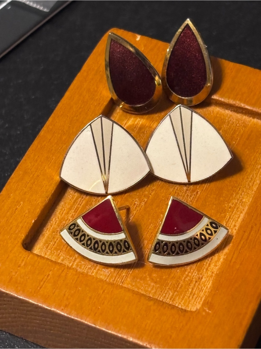 Vintage Gold-Tone Burgundy&Cream Enamel Earring Set Isle‎ of Sky Enamel Earrings